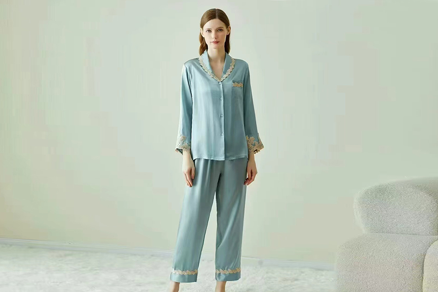 真丝睡衣情侣套装（女：上装、下装）